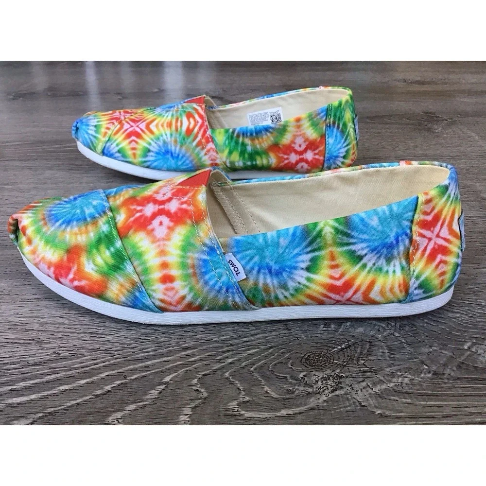 Toms Classic Alpargatas Womens Size 8.5 Slip on CANVAS Shoes Flats Tie Dye